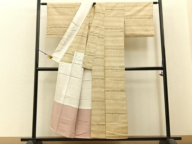 平和屋着物■上質な紬　亀甲柄　横段花唐草文　背抜き仕立て　正絹　逸品　BAAW9637hj