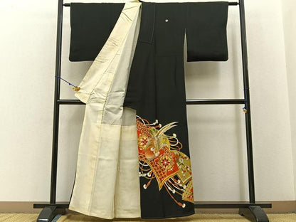 平和屋着物■豪華黒留袖　駒刺繍　冊子花鳥文　金彩　正絹　逸品　BAAW9756hj
