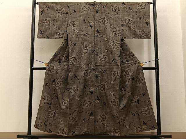 平和屋着物■本場大島紬 7マルキ 草花文 正絹 逸品 BAAW9762hj