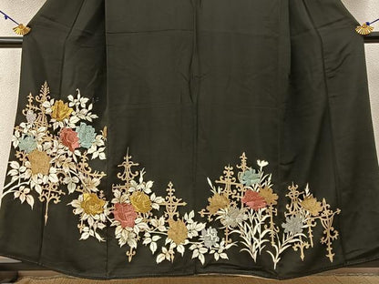 平和屋着物■豪華黒留袖　刺繍　薔薇　金銀彩　正絹　逸品　BAAW9778hj