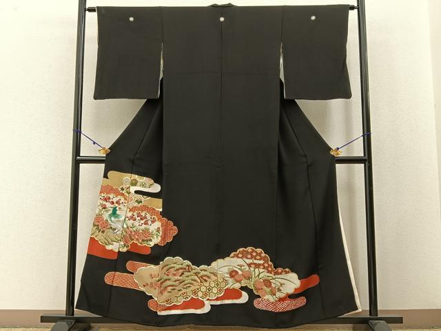 平和屋着物■豪華黒留袖　駒刺繍　孔雀　雲取花文　金銀彩　正絹　逸品　BAAW9816hj