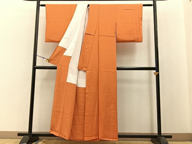 平和屋着物■無地絵羽訪問着　亀甲花蝶地紋　人参色　正絹　逸品　BAAW9819hj