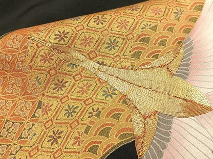 平和屋着物■豪華黒留袖　駒刺繍　飛鶴地紙有職文　金彩　正絹　逸品　BAAW9844hj