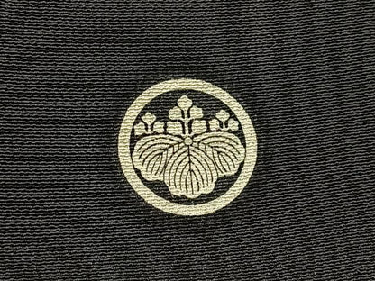 平和屋着物■豪華黒留袖　駒刺繍　松竹梅　宝尽くし　金彩　正絹　逸品　BAAW9846hj