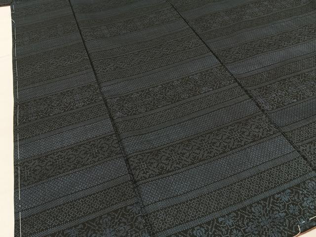 平和屋着物■本場大島紬 7マルキ 横段吉祥文 正絹 逸品 未使用 BAAW9888hj