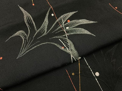 平和屋着物■訪問着　刺繍　草葉文　黒地　金銀糸　正絹　逸品　BAAW9911hj