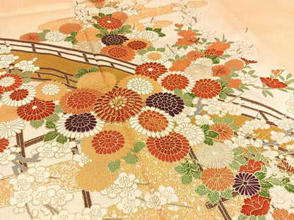 平和屋着物■訪問着　駒刺繍　渡橋菊花文　暈し染め　金彩　正絹　逸品　BAAW9941hj