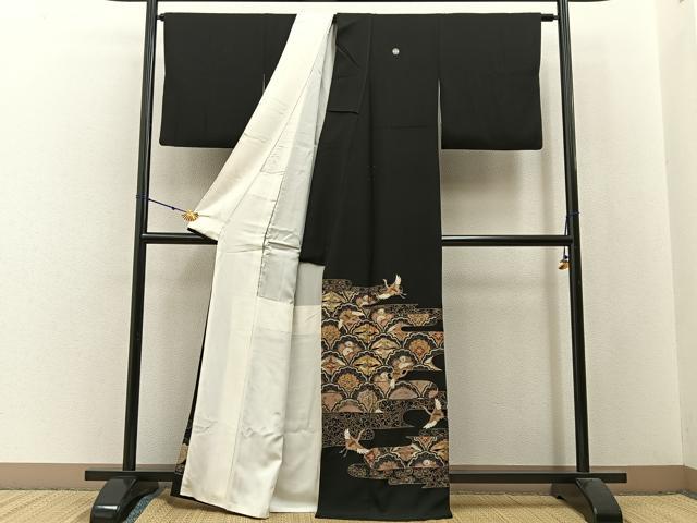 平和屋着物■豪華黒留袖　駒刺繍　飛鶴正倉院花文　金彩　正絹　逸品　BAAW9985hj