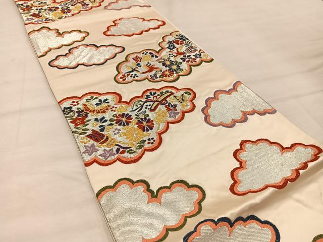 平和屋着物◎六通柄袋帯　珀寿錦　雲取り舞蝶花文　金銀糸　正絹　逸品　BAAX0368mz
