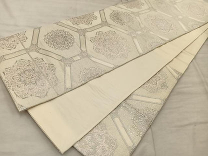 平和屋着物◎六通柄袋帯 亀甲花文 銀糸 正絹 逸品 BAAX0371mz