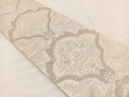 平和屋着物◎六通柄袋帯　唐織　向かい鳥飾花文　銀糸　三越扱い　正絹　逸品　BAAX0693hv