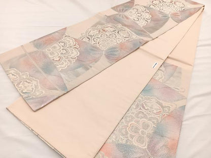 平和屋着物◎六通柄袋帯　宝相華舞蝶文　銀糸　正絹　逸品　BAAX0807hv