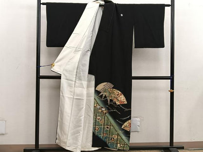 平和屋着物■五代 歌舞伎役者　坂東八十助　黒留袖　駒刺繍　衣の年輪　暈し染め　金彩　正絹　逸品　BAAX1388mz