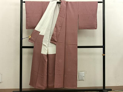 平和屋着物■上質な色無地　草花地紋　蘇芳香色　正絹　逸品　BAAX1405mz