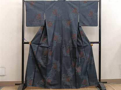 平和屋着物■本場大島紬　色紙重ね御所車花文　正絹　逸品　未使用　BAAX1406mz