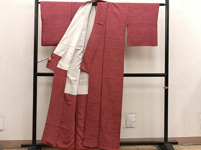平和屋着物▽上質な色無地　単衣　草花地紋　赤香色　正絹　逸品　未使用　DAAS0120az 楽天市場】平和屋着物▽上質な色無地 単衣 草花地紋 赤香色 正絹 逸品