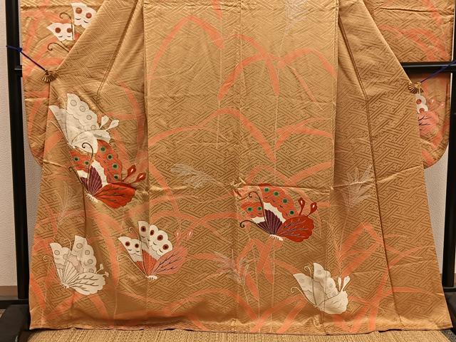 平和屋着物■豪華振袖 駒刺繍 舞蝶文 金彩 正絹 逸品 BAAX1438mz