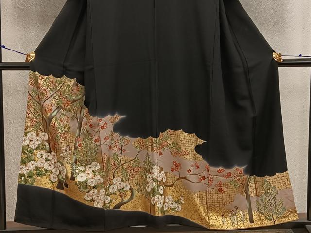 平和屋着物■豪華黒留袖 駒刺繍 菊花文 金彩 正絹 逸品 BAAX1452mz