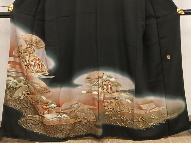 平和屋着物■豪華黒留袖　作家物　駒刺繍　扇面御所車文　暈し染め　金彩　正絹　逸品　BAAX1457mz