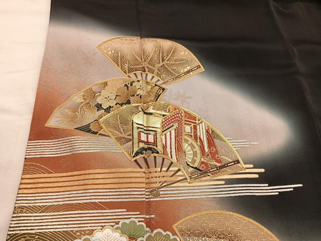 平和屋着物■豪華黒留袖　作家物　駒刺繍　扇面御所車文　暈し染め　金彩　正絹　逸品　BAAX1457mz