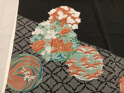 平和屋着物■豪華黒留袖　駒刺繍　草花丸文　正絹　逸品　BAAX1459mz