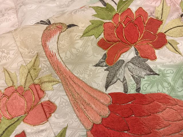 平和屋着物■豪華振袖 駒刺繍 孔雀花文 暈し染め 金彩 正絹 逸品 BAAX1475mz