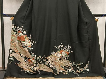 平和屋着物■豪華黒留袖　扇面牡丹花文　金彩　正絹　逸品　BAAX1482mz