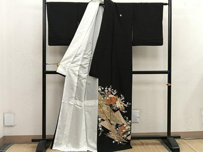 平和屋着物■豪華黒留袖　扇面牡丹花文　金彩　正絹　逸品　BAAX1482mz