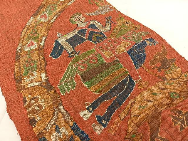 平和屋着物◎八寸名古屋帯　紬地　狩猟文　銀糸　正絹　逸品　BAAX1639qw