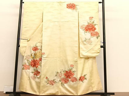 平和屋着物■豪華振袖　総刺繍　駒刺繍　孔雀牡丹花文　暈し染め　金銀糸　正絹　逸品　BAAX2365hv