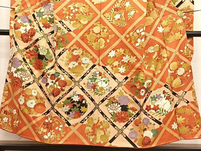 平和屋着物■豪華振袖　駒刺繍　菱天井花丸文　金彩　金通し地　正絹　逸品　BAAX2405hv