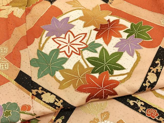 平和屋着物■豪華振袖　駒刺繍　菱天井花丸文　金彩　金通し地　正絹　逸品　BAAX2405hv