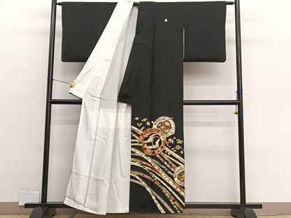 平和屋着物■豪華黒留袖　作家物　双鶴束ね熨斗花文　金銀彩　正絹　逸品　BAAX2502hv