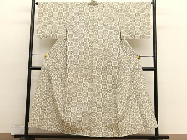 平和屋着物▽上質な紬　単衣　市松七宝花文　正絹　逸品　BAAX2584hv