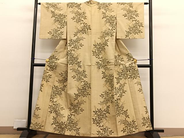 平和屋着物▽上質な紬　単衣　枝葉文　正絹　逸品　BAAX2598hv