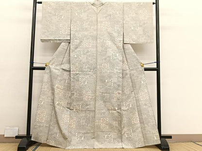 平和屋着物▽本場大島紬　単衣　白大島　120亀甲　更紗花文　正絹　逸品　BAAX2667hv