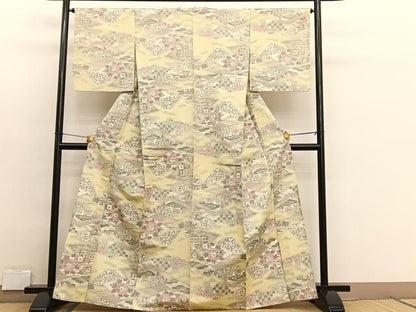 平和屋着物▽上質な紬　単衣　遠山花唐草文　正絹　逸品　BAAX2671hv