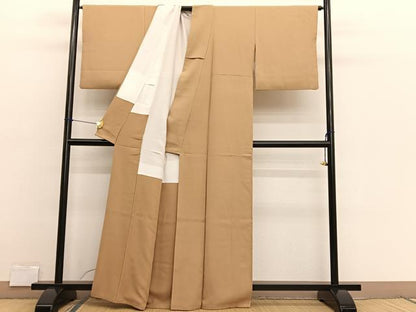 平和屋着物●本加賀友禅作家　由水煌人監修　色無地　黄土色　正絹　逸品　BAAX2688hv