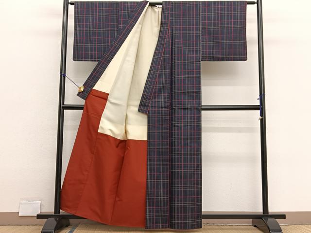 平和屋着物■本場縞大島紬　格子柄　正絹　逸品　BAAX2740hv