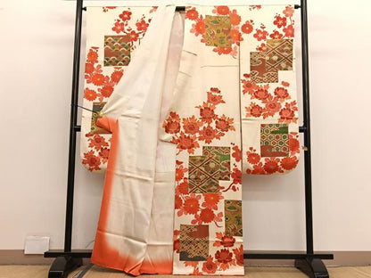 平和屋着物■豪華振袖　駒刺繍　色紙有職花文　金彩　正絹　逸品　BAAX2745hv