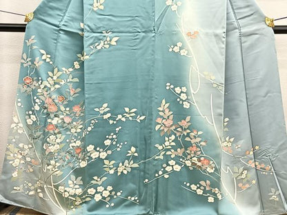 平和屋着物●訪問着　刺繍　利久織　先練緞子　椿　暈し染め　金彩　反端付き　正絹　逸品　BAAX2807hv