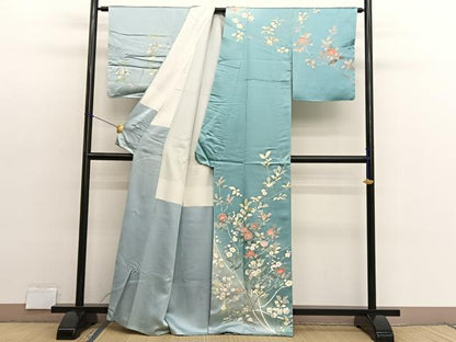 平和屋着物●訪問着　刺繍　利久織　先練緞子　椿　暈し染め　金彩　反端付き　正絹　逸品　BAAX2807hv