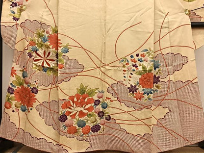 平和屋着物■豪華振袖　駒刺繍　雲取り花文　金彩　正絹　逸品　BAAX2811hv