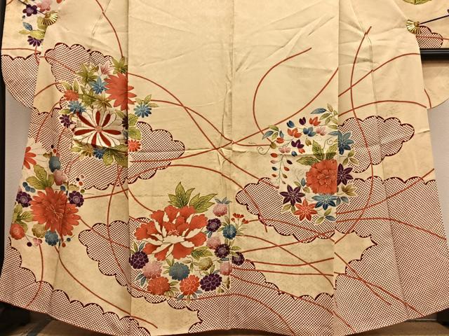 平和屋着物■豪華振袖　駒刺繍　雲取り花文　金彩　正絹　逸品　BAAX2811hv
