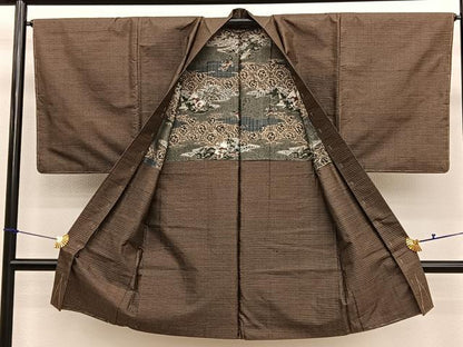 平和屋着物■男性　紬　アンサンブル　亀甲文様　羽裏：獅子　正絹　逸品　未使用　BAAX2850hv