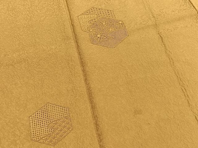 平和屋着物■中国三大刺繍　スワトウ刺繍　総刺繍　無地絵羽訪問着　亀甲花文　黃土色　正絹　逸品　BAAX2852hv