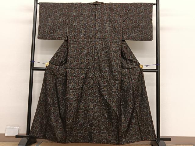 平和屋着物■上質な紬　飾花文　黒地　正絹　逸品　BAAX2881hv