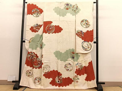 平和屋着物■豪華振袖　総刺繍　絞り　雲取り花丸文　金銀彩　伊勢丹扱い　正絹　逸品　BAAX2958hv