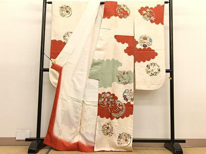 平和屋着物■豪華振袖　総刺繍　絞り　雲取り花丸文　金銀彩　伊勢丹扱い　正絹　逸品　BAAX2958hv