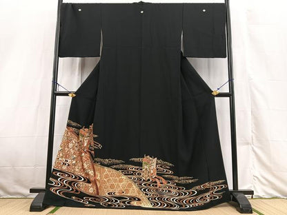 平和屋着物■豪華黒留袖　流水御所車文　金銀彩　正絹　逸品　BAAX3131yc